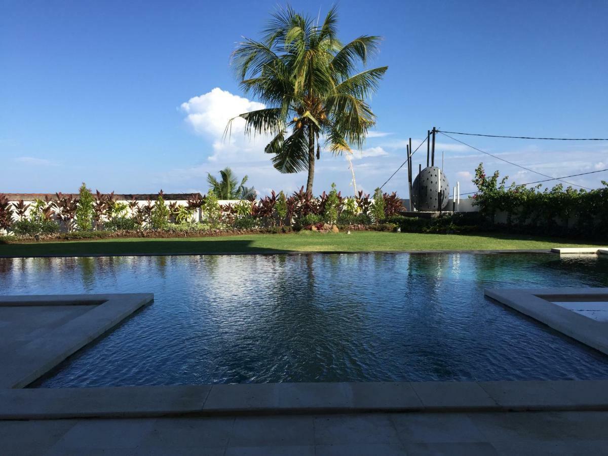 Villa Putih Lovina Exteriér fotografie