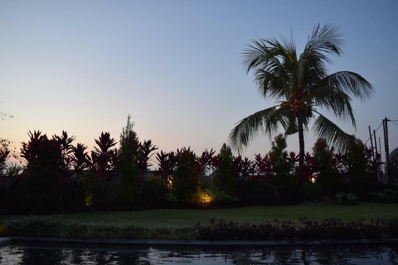 Villa Putih Lovina Exteriér fotografie